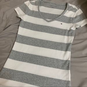 tommy hilfiger v cut t-shirt